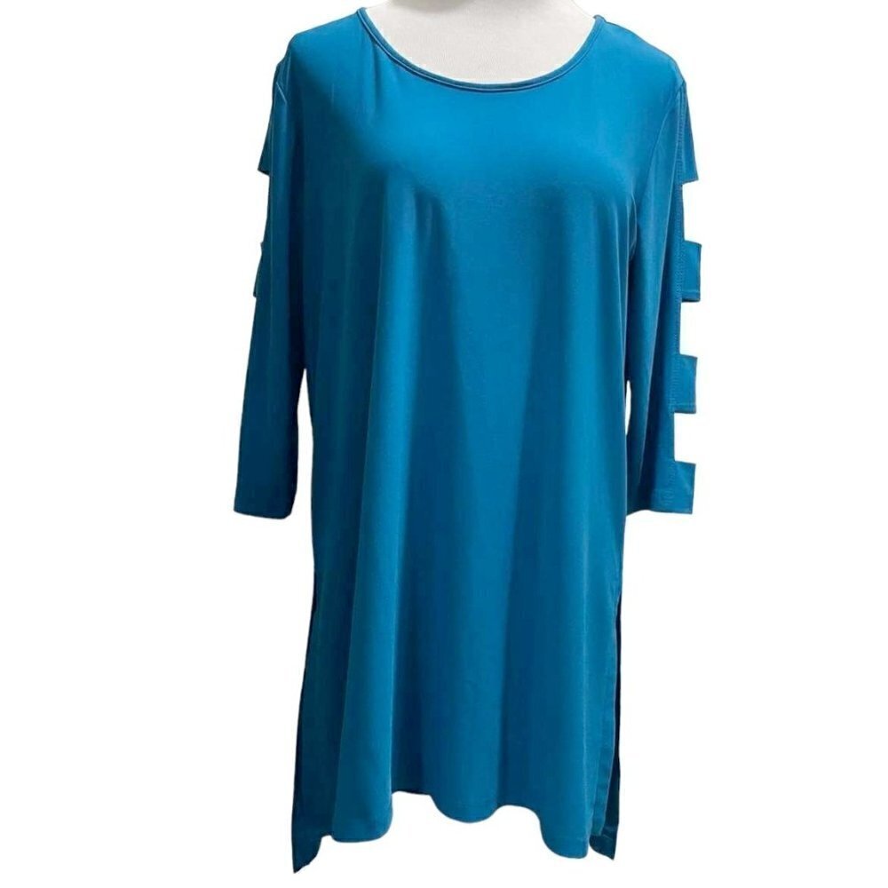 Clara Sunwoo Size Medium  Top Blouse